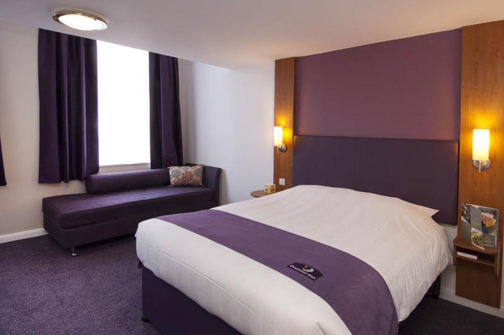 Premier Inn Birmingham City - Aston Luaran gambar