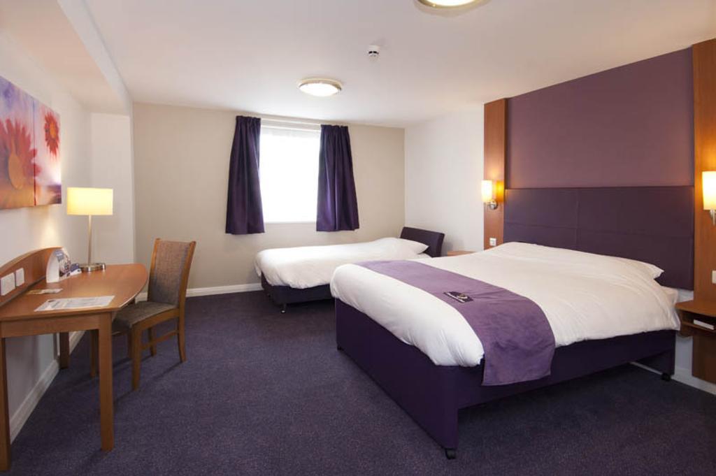 Premier Inn Birmingham City - Aston Bilik gambar