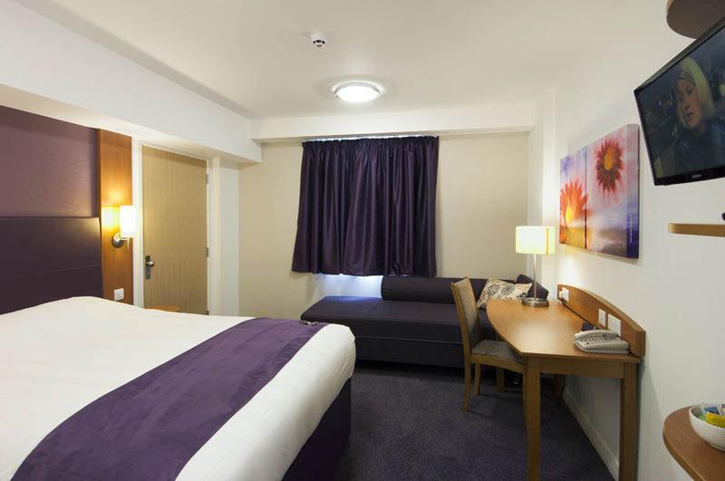 Premier Inn Birmingham City - Aston Luaran gambar